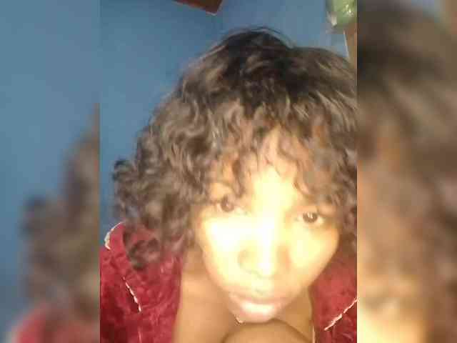 Candis02