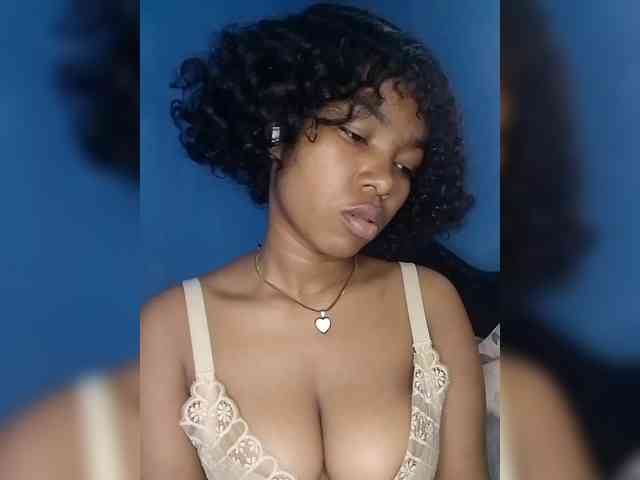 Model: Candis02