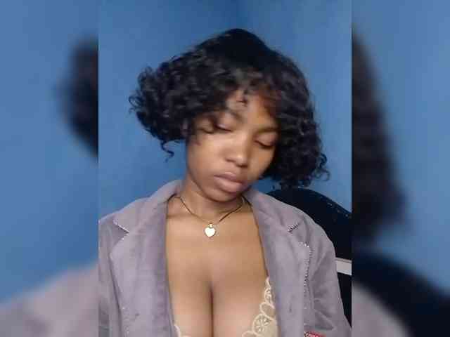 Candis02