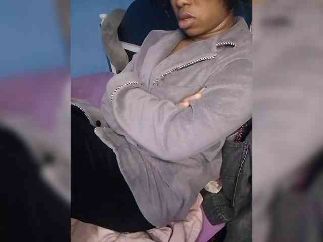 Candis02