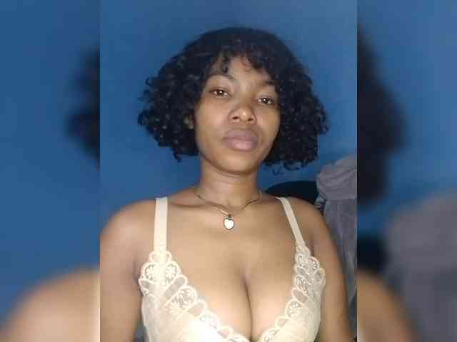 Candis02