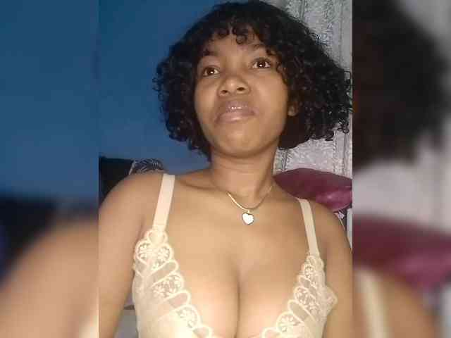 Candis02
