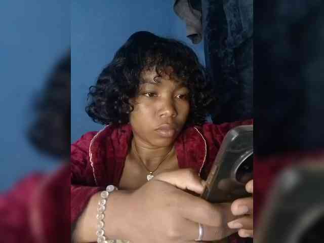 Candis02