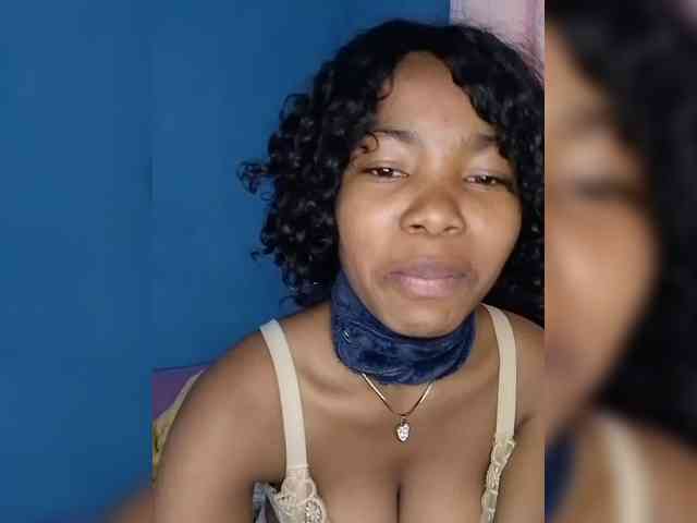 Candis02