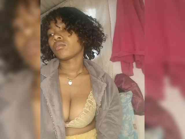 Candis02