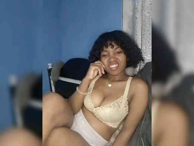 Candis02