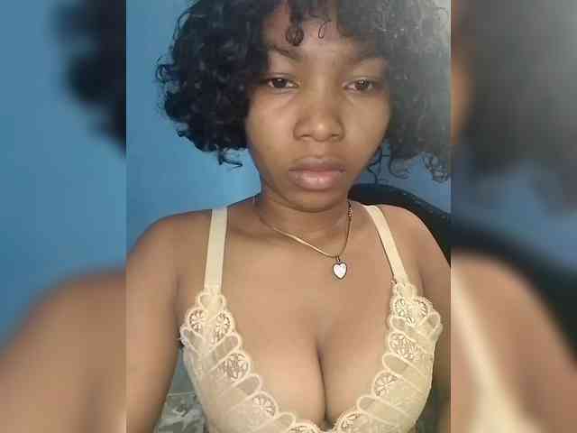 Candis02