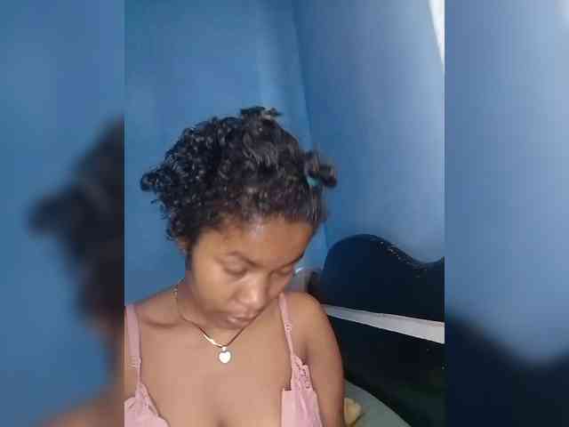 Candis02