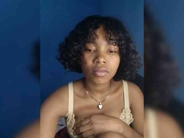 Candis02