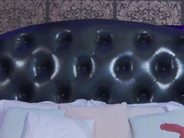 KendraaMax live cam preview