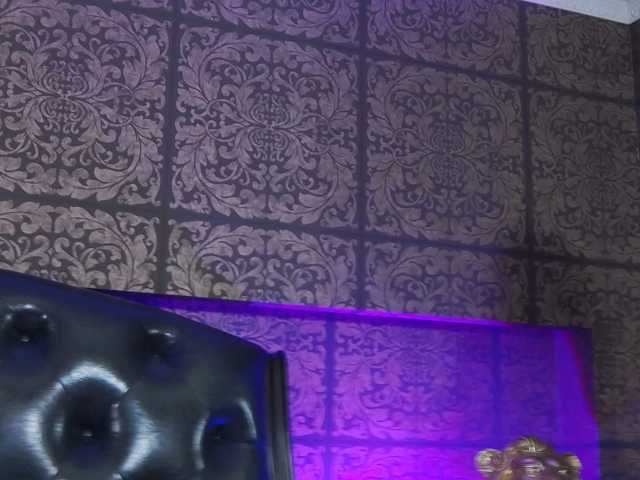 KendraaMax, en vivo ahora en BongaCams
