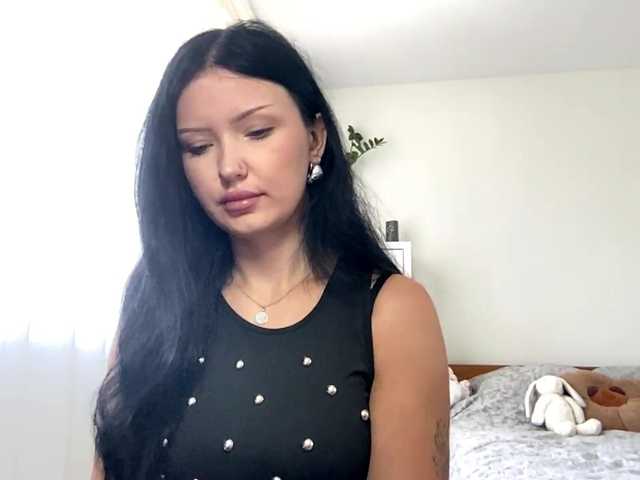 JoanFlirt