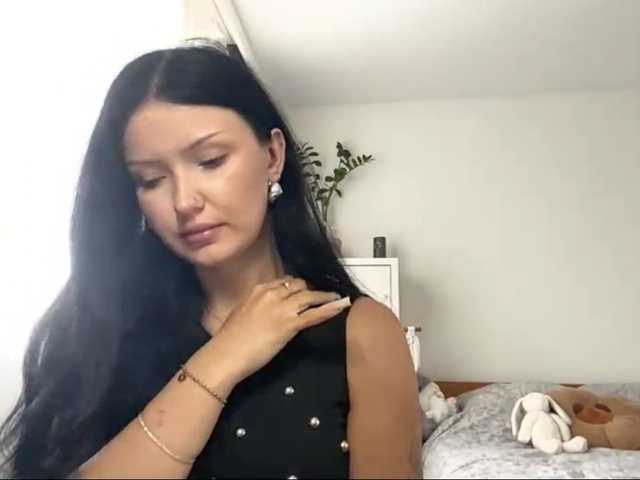 JoanFlirt