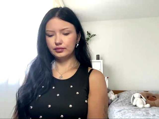 JoanFlirt