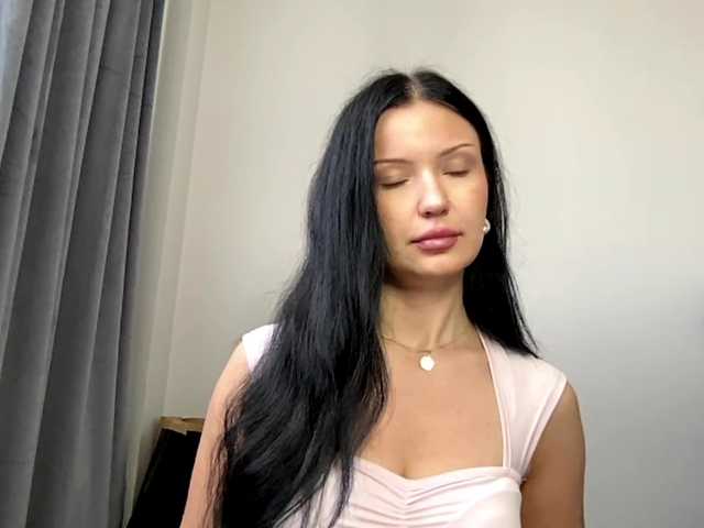 JoanFlirt