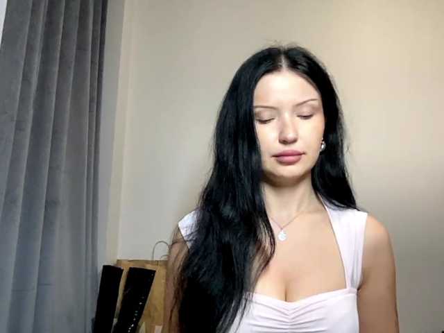 JoanFlirt