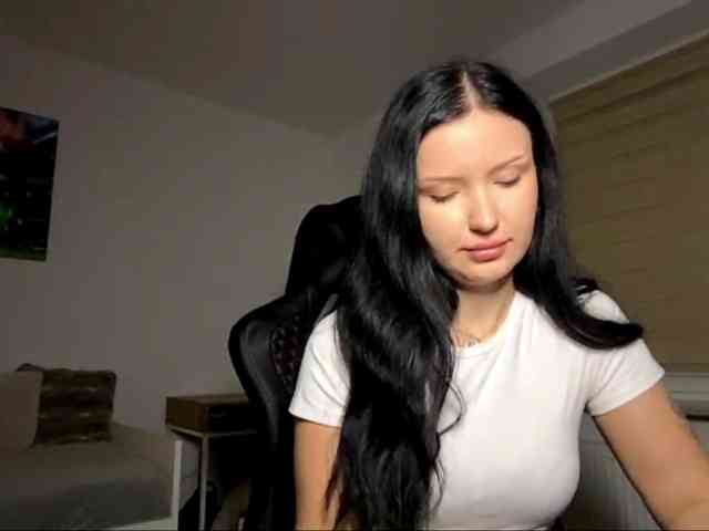 JoanFlirt
