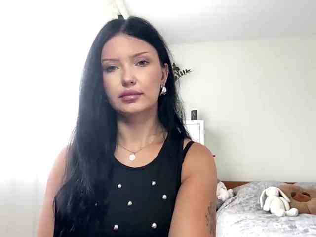 JoanFlirt