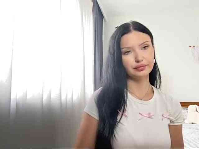 JoanFlirt webcam