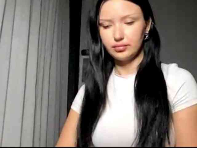 JoanFlirt