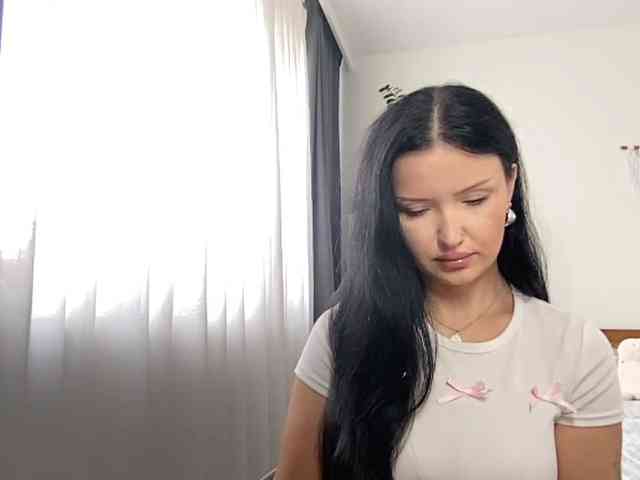 JoanFlirt webcam