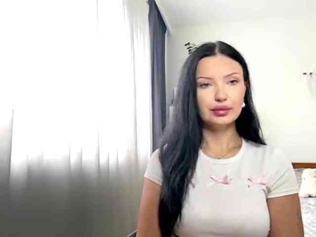 JoanFlirt webcam