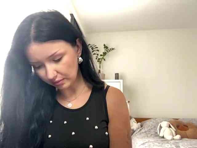 JoanFlirt webcam