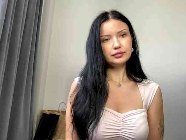 JoanFlirt webcam