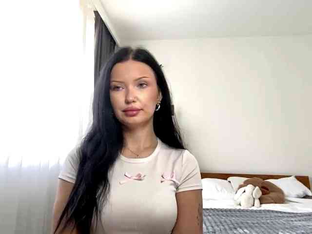 JoanFlirt webcam