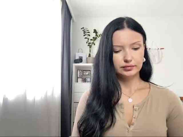 JoanFlirt webcam