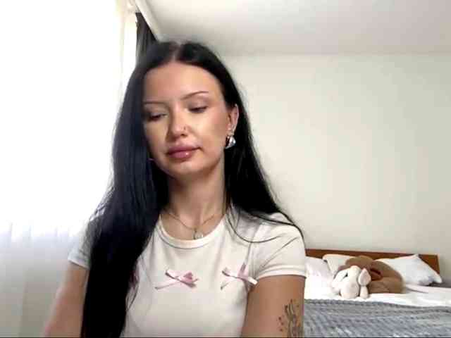 JoanFlirt webcam