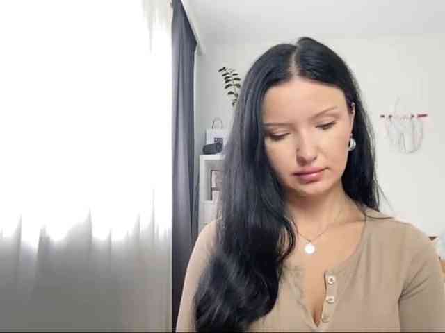 JoanFlirt webcam