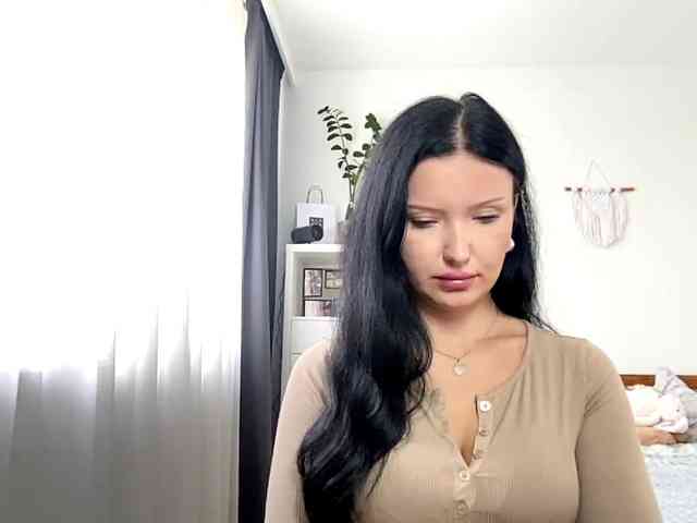 JoanFlirt webcam