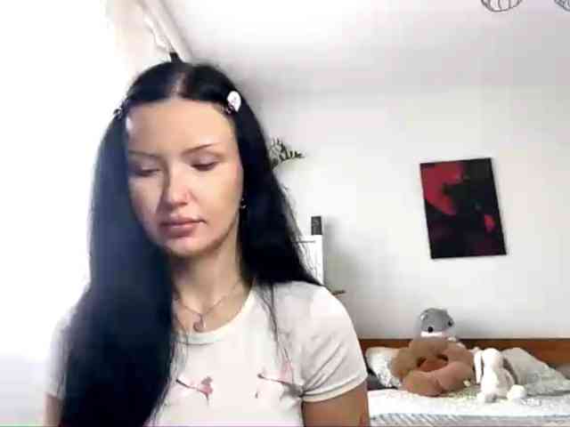 JoanFlirt webcam