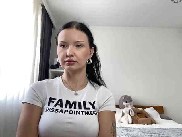 JoanFlirt webcam