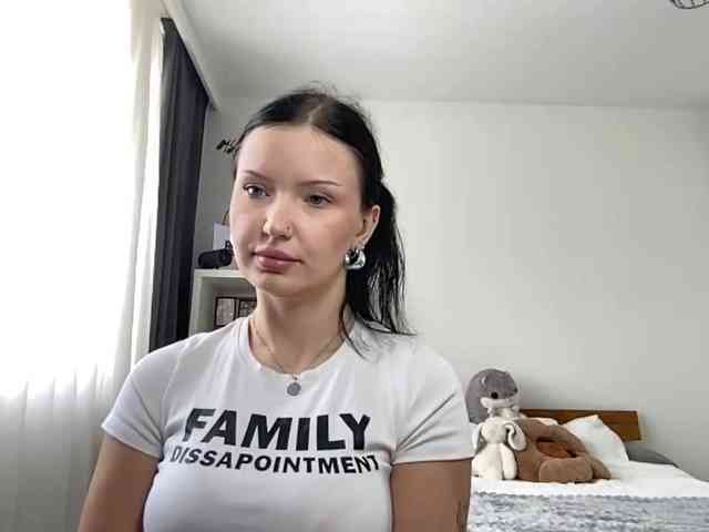 JoanFlirt webcam