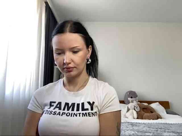 JoanFlirt