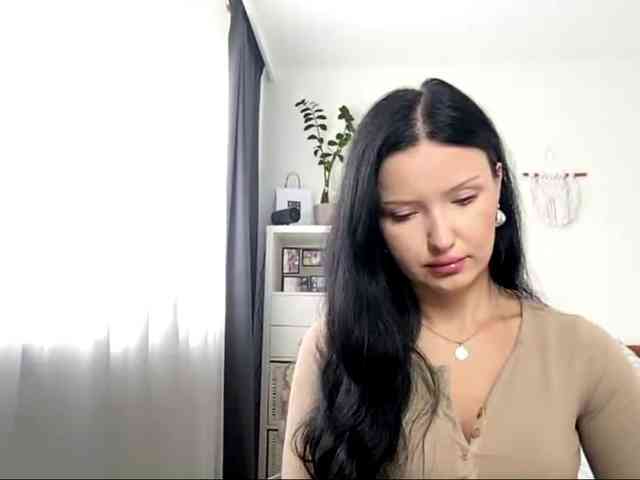 JoanFlirt webcam