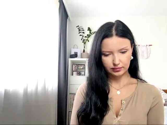 JoanFlirt webcam