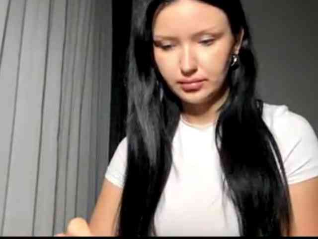 JoanFlirt