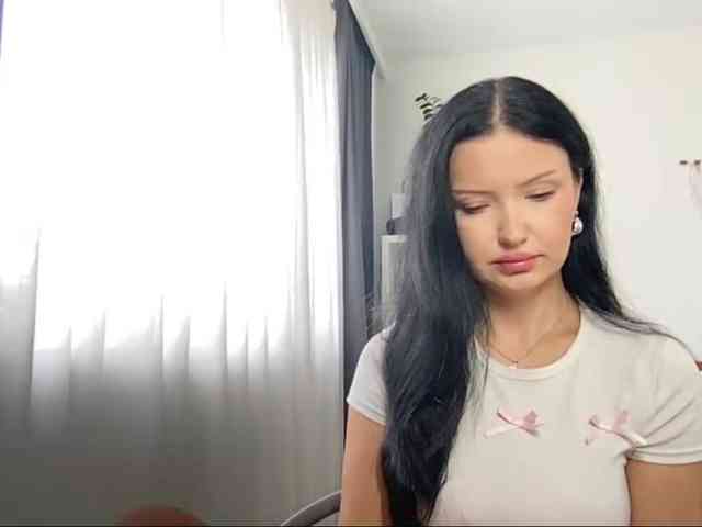 JoanFlirt webcam