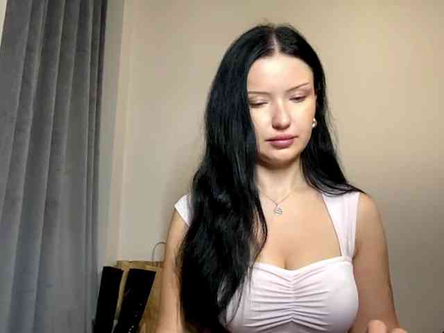 JoanFlirt