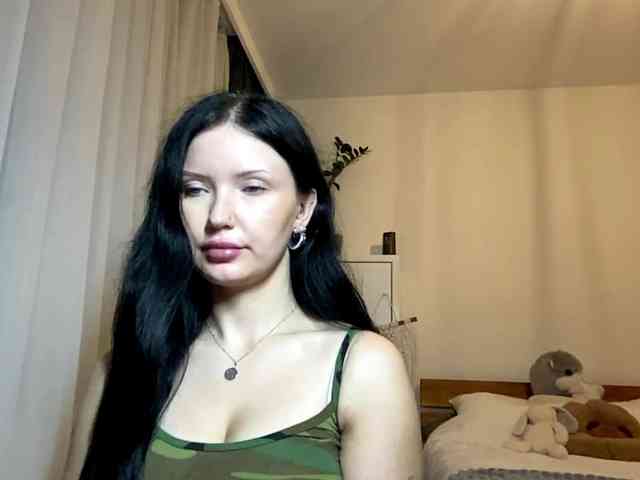 JoanFlirt