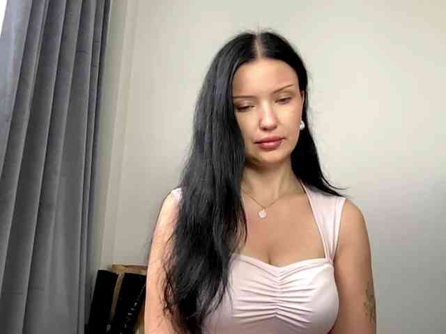 JoanFlirt webcam