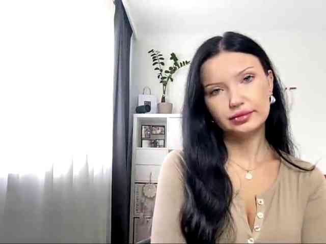 JoanFlirt webcam