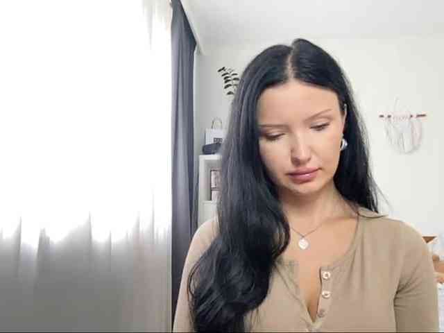 JoanFlirt webcam