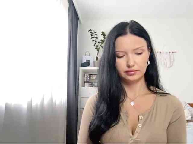 JoanFlirt webcam