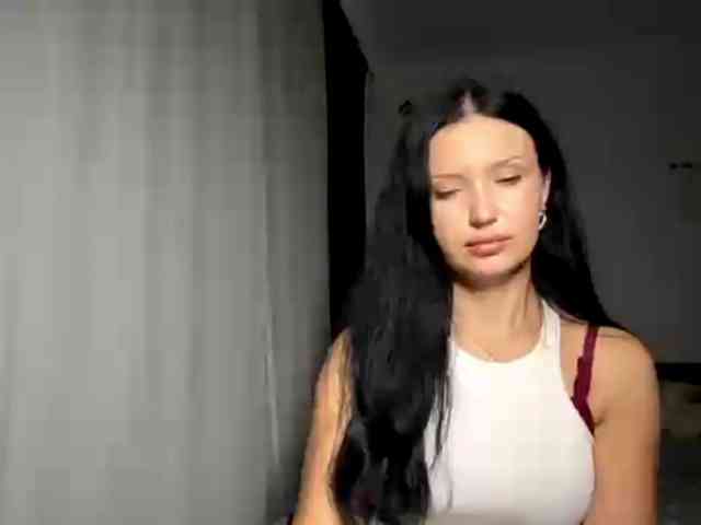 JoanFlirt webcam