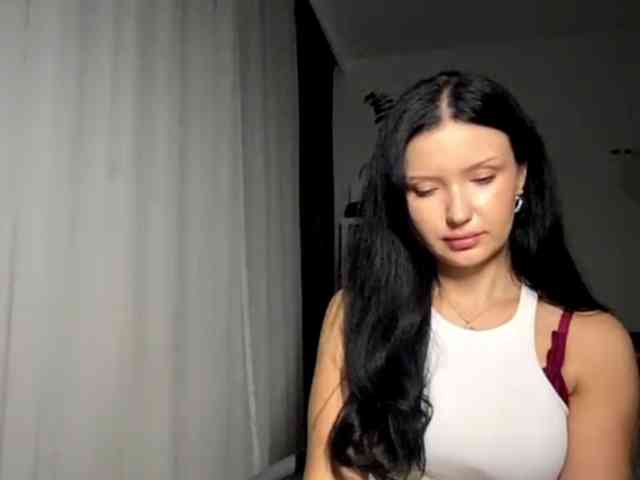 JoanFlirt