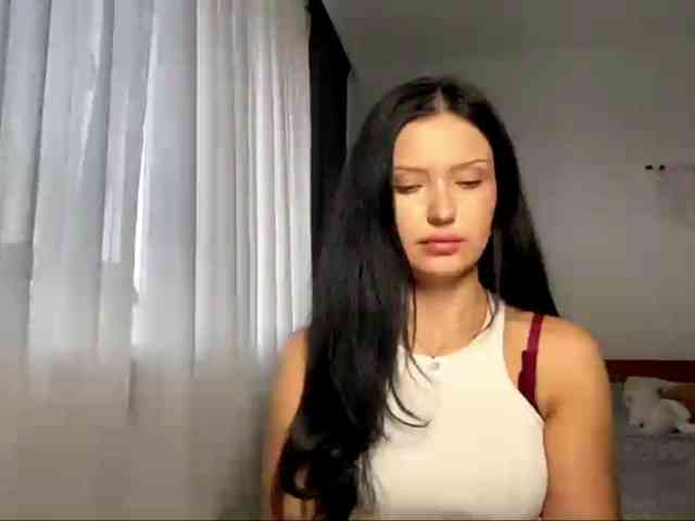 JoanFlirt webcam